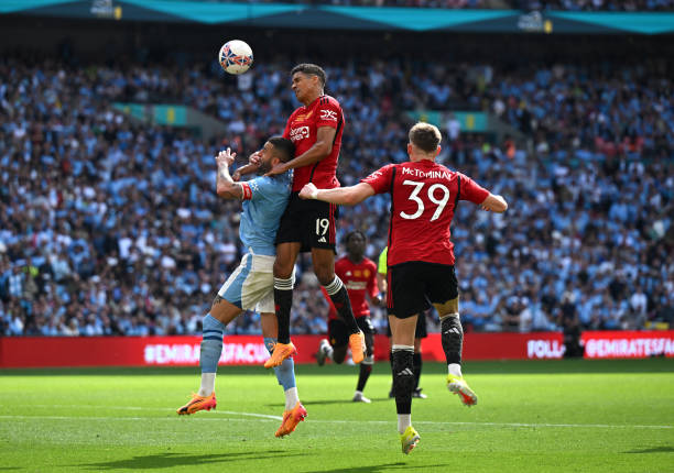 又要在市场 又要在市场