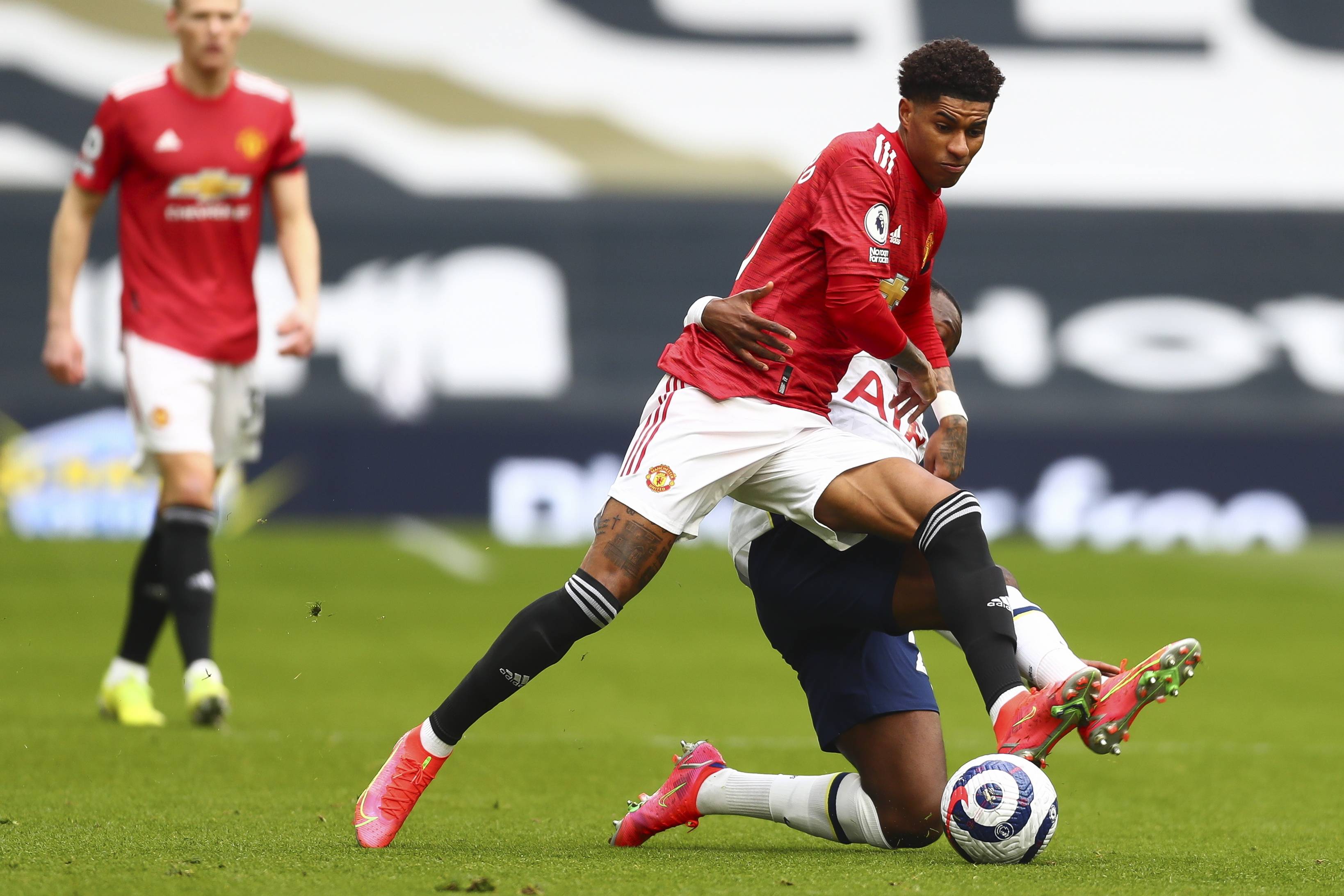 发挥出色的 发挥出色的